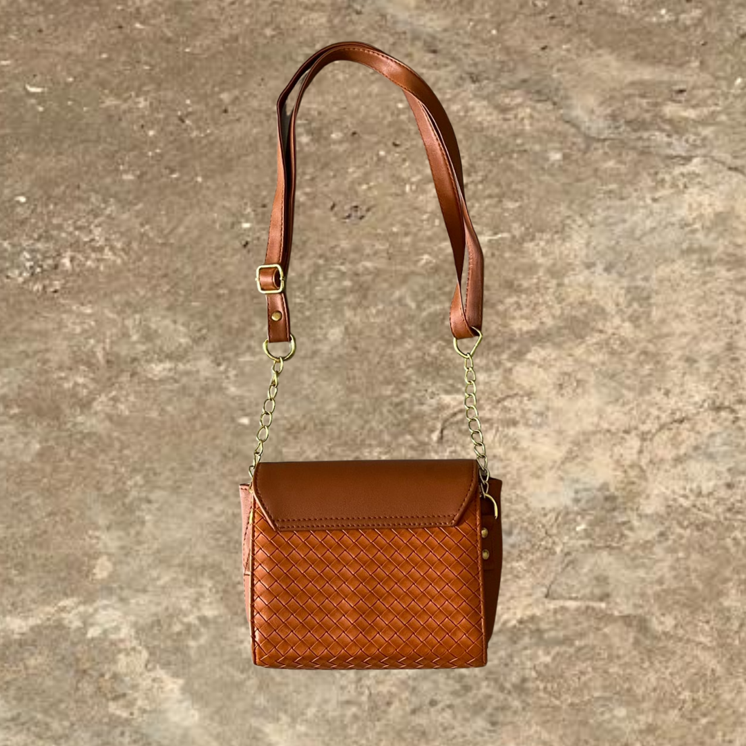 Pawanno Ladies Shoulder Strap Purse