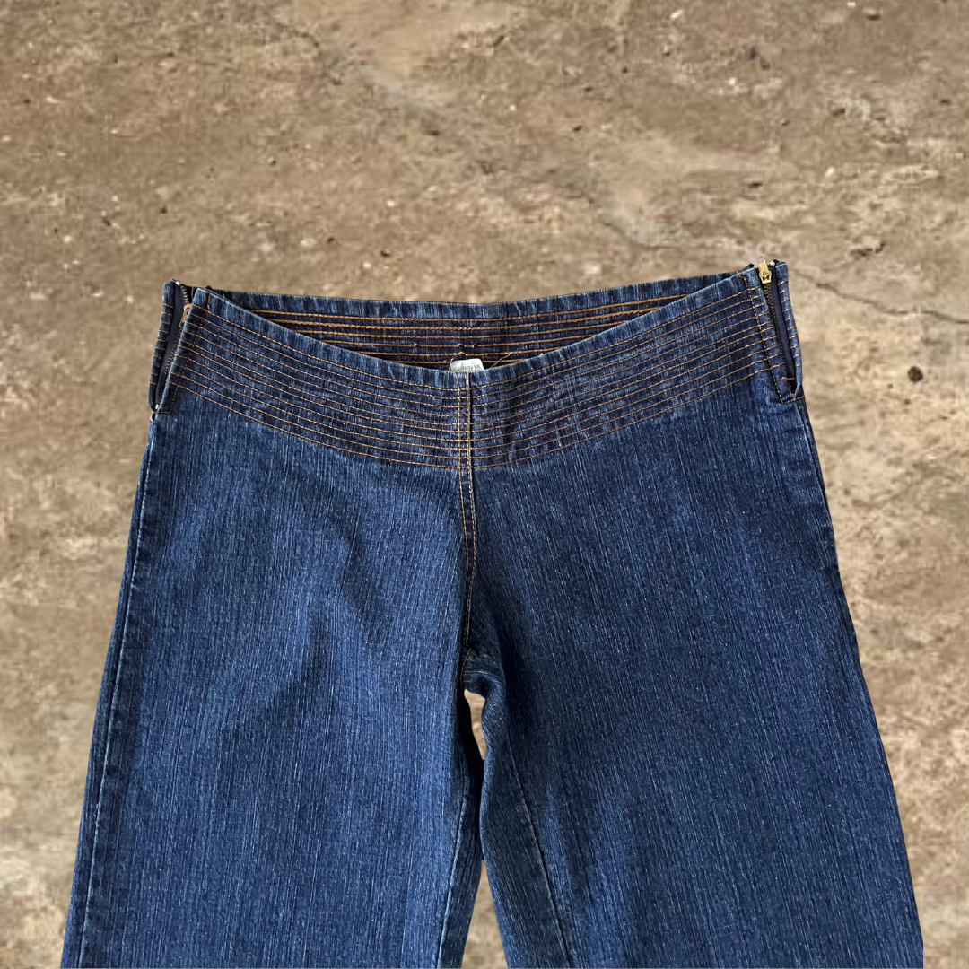 Low Waisted Dark Blue Wide Leg Jeans
